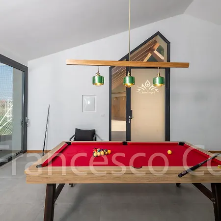 Estate Oasi Casin Anand * Novoli